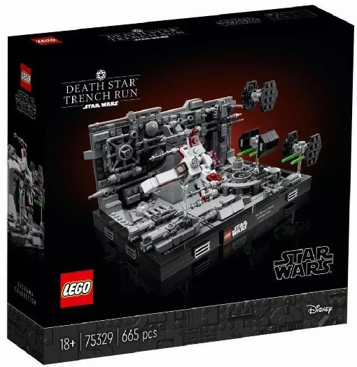 LEGO Star Wars Trench Run Diorama 75329