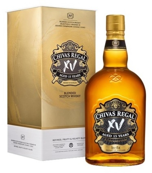 Chivas Regal XV Blended Scotch Whisky 15y 40% 1L gift pack