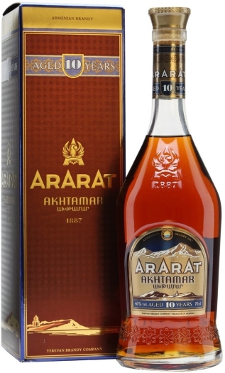 Ararat Armenian Brandy Akhtamar 10y 40% 0.7L gift pack