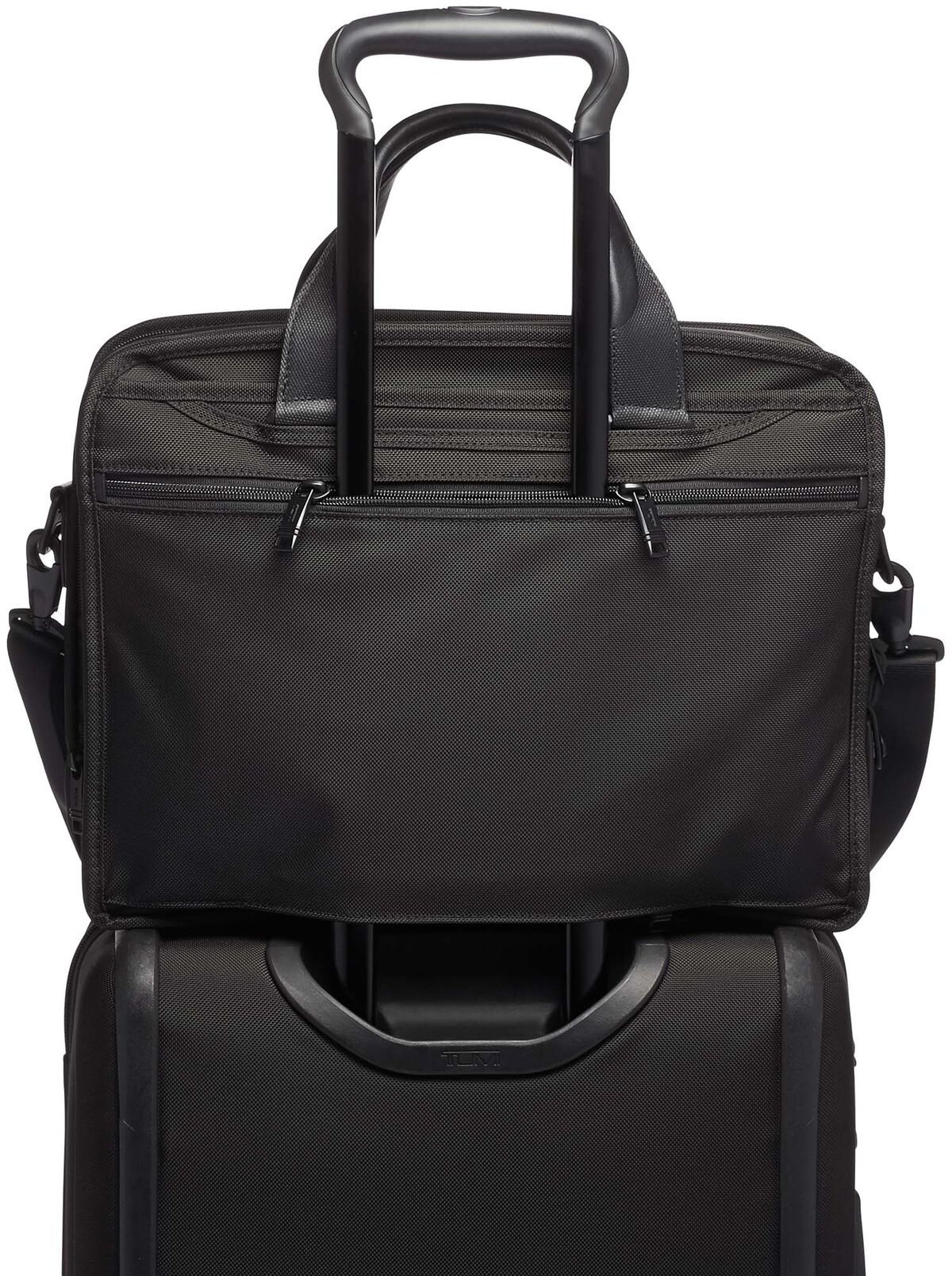 Tumi ALPHA 3 Expandable Organizer Laptop Brief, Black 117305 Tumi ALPHA 3 Expandable Organizer Laptop Brief, Black 117305