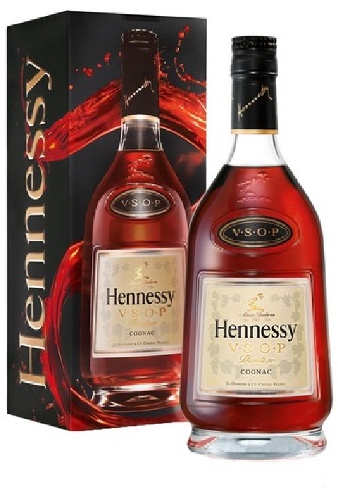 Hennessy VSOP Privilege Cognac 40% 1L gift pack in duty-free at 