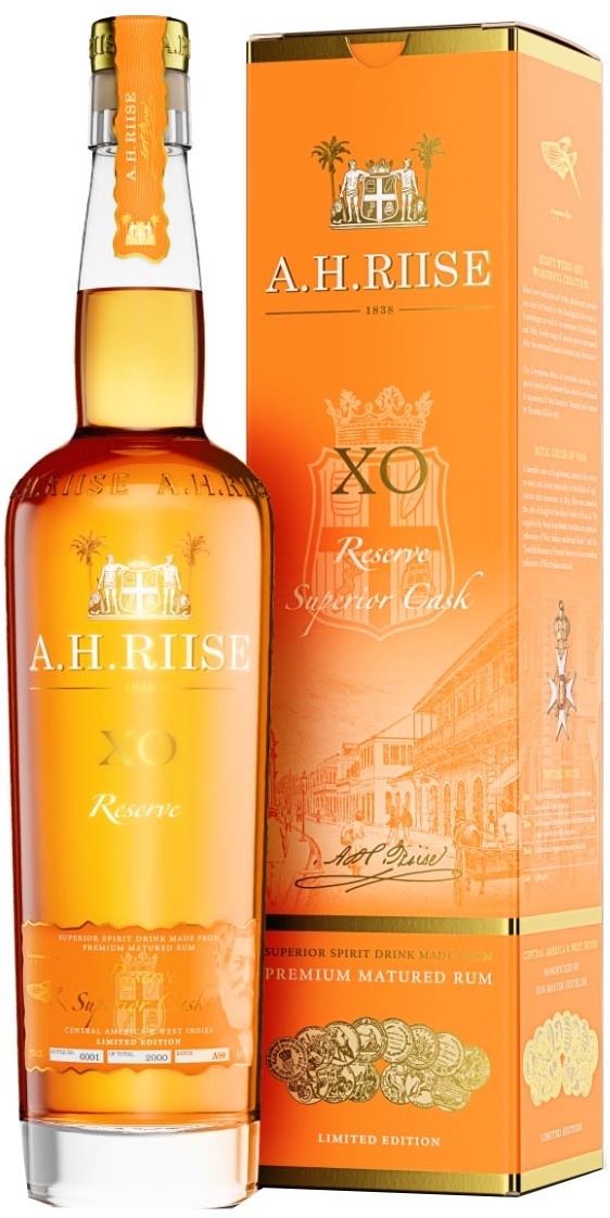 A.H. Riise XO Reserve Rum 40% Giftpack 0.7L A.H. Riise XO Reserve Rum 40% Giftpack 0.7L