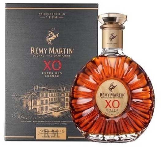 Remy Martin XO Excellence Cognac 40% 1L gift pack在免税地店内型