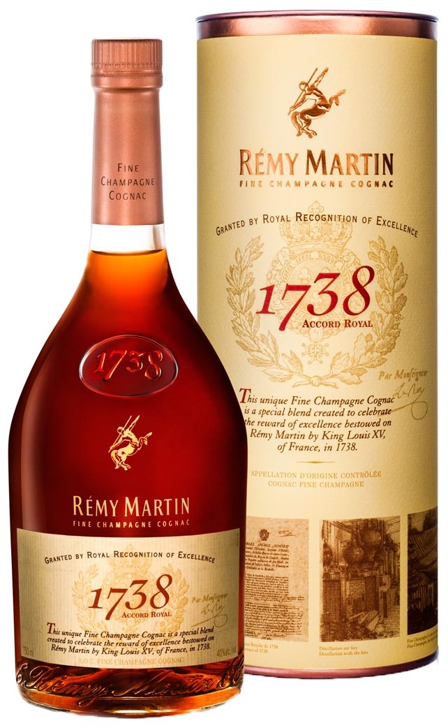 Remy Martin 1738 Accord Royal Cognac 40% 1L gift pack Remy Martin 1738 Accord Royal Cognac 40% 1L gift pack